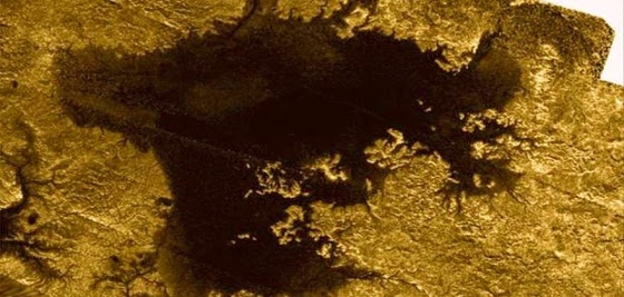 Μυστήριο: Επιστήμονες αναζητούν αντικείμενο που εμφανίστηκε και εξαφανίστηκε ξαφνικά στον Τιτάνα